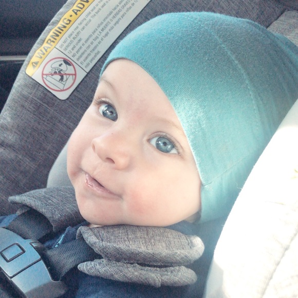 Meet your Posher, Carrie - Picture 2 of 3